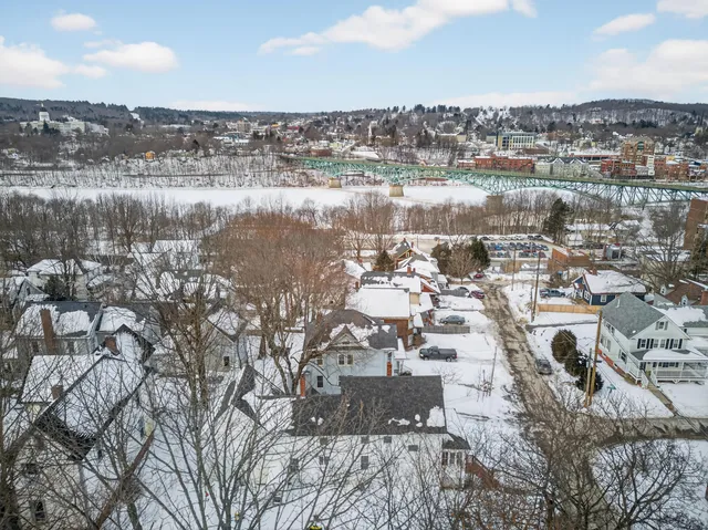 $275,000 | 9 Brooks Street, Augusta, ME 04330