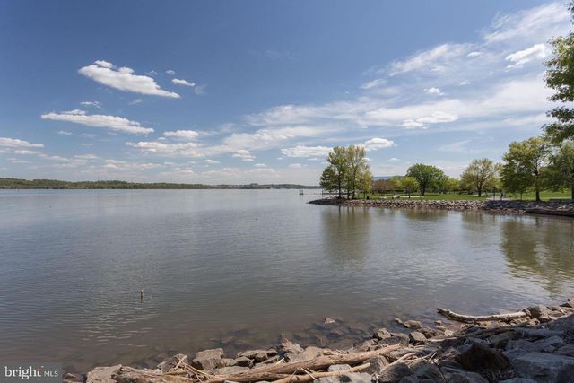 $900,000 | 1008 North Royal Street, Alexandria, VA 22314