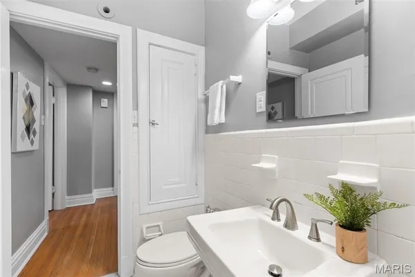 $200,000 | 625 South Skinker Boulevard, Unit 202, St. Louis, MO 63105