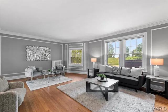 $217,500 | 625 South Skinker Boulevard, Unit 202, St. Louis, MO 63105