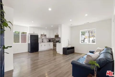 $649,000 | 10648 Franlie Drive, Sunland, CA 91040