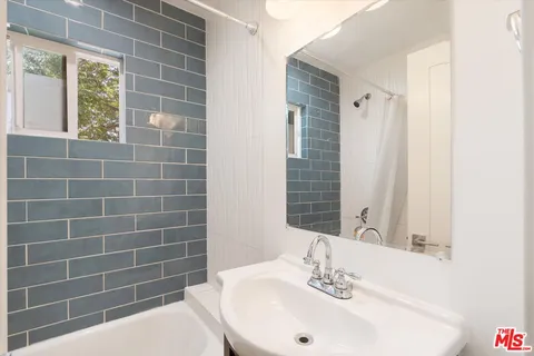 $649,000 | 10648 Franlie Drive, Sunland, CA 91040