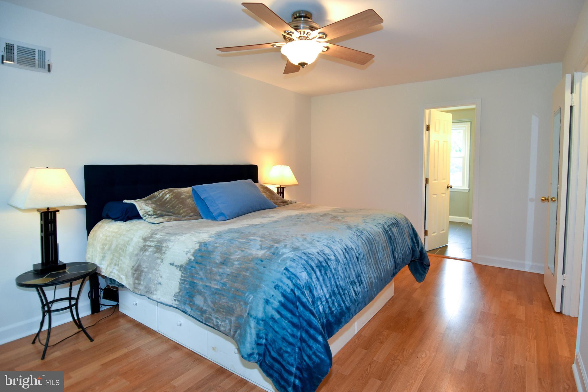 6608 Garrett Road Derwood, MD 20855 - Photo 19 of 38 Primary bedroom with en suite bath