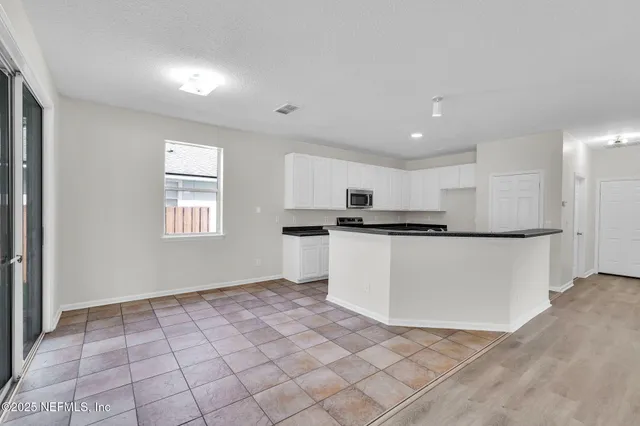 $374,900 | 4122 Ringneck Drive, Jacksonville, FL 32226