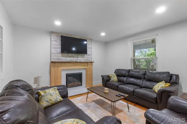 $220,000 | 1210 Perryville Road, Cape Girardeau, MO 63701