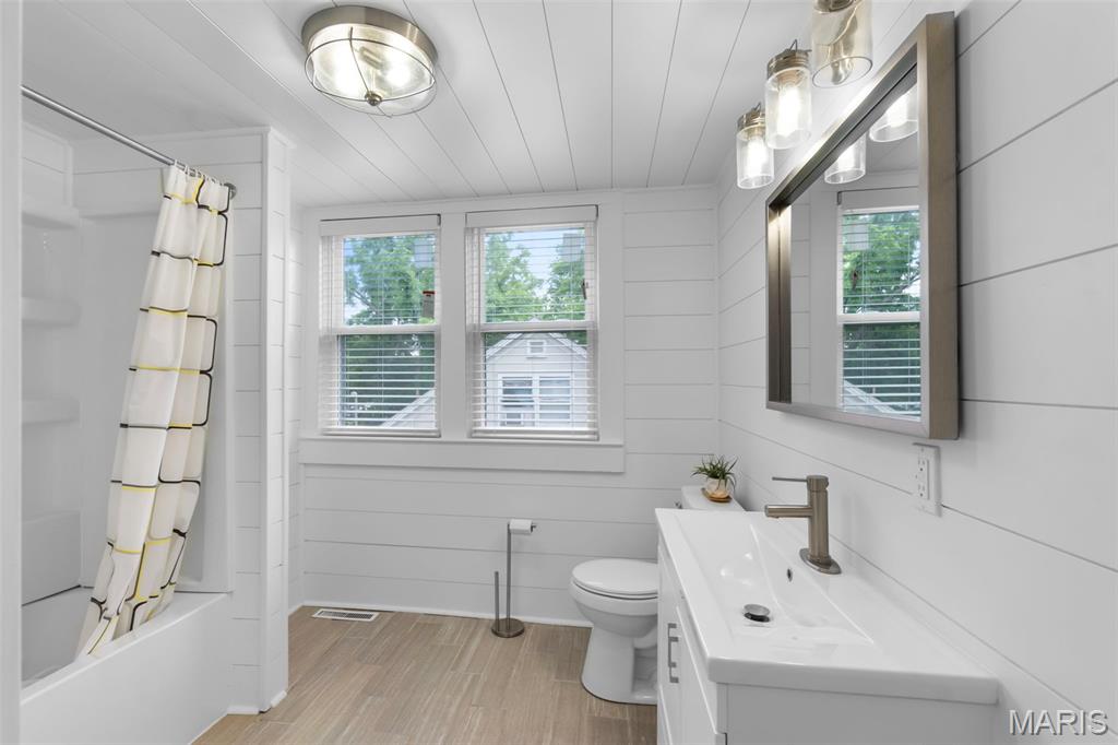 1210 Perryville Road Cape Girardeau, MO 63701 - Photo 34 of 36