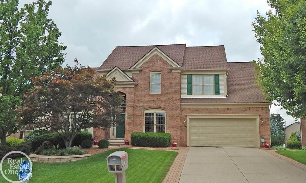 1695 Devonwood Drive Rochester Hills, MI 48306 - Photo 1 of 37