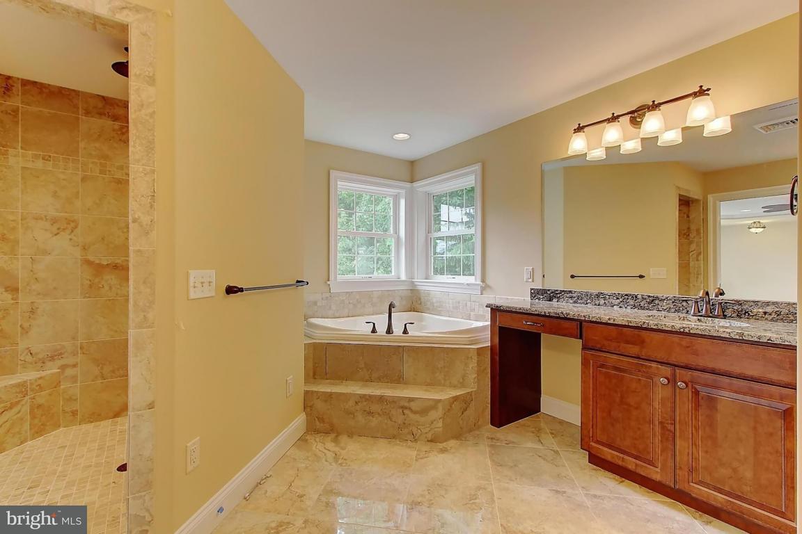 2230.5 Raleigh Drive Lancaster, PA 17601 - Photo 21 of 36 Gallery Image 21