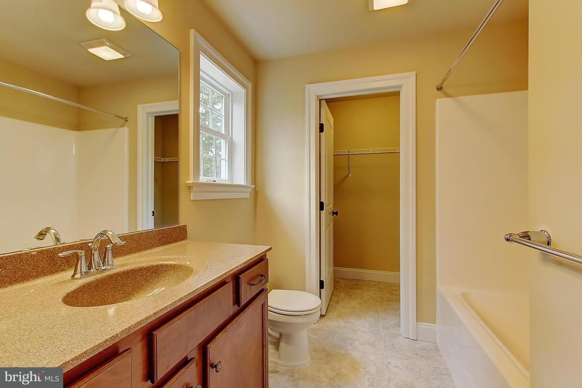 2230.5 Raleigh Drive Lancaster, PA 17601 - Photo 29 of 36 Gallery Image 29