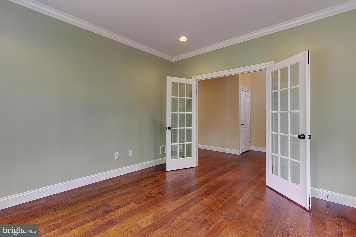 2230.5 Raleigh Drive Lancaster, PA 17601 - Photo 4 of 36 Gallery Image 4