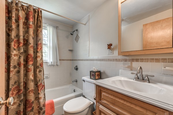 100 Hooper Road, Unit 100 Dedham, MA 02026 - Photo 17 of 28 Gallery Image 17