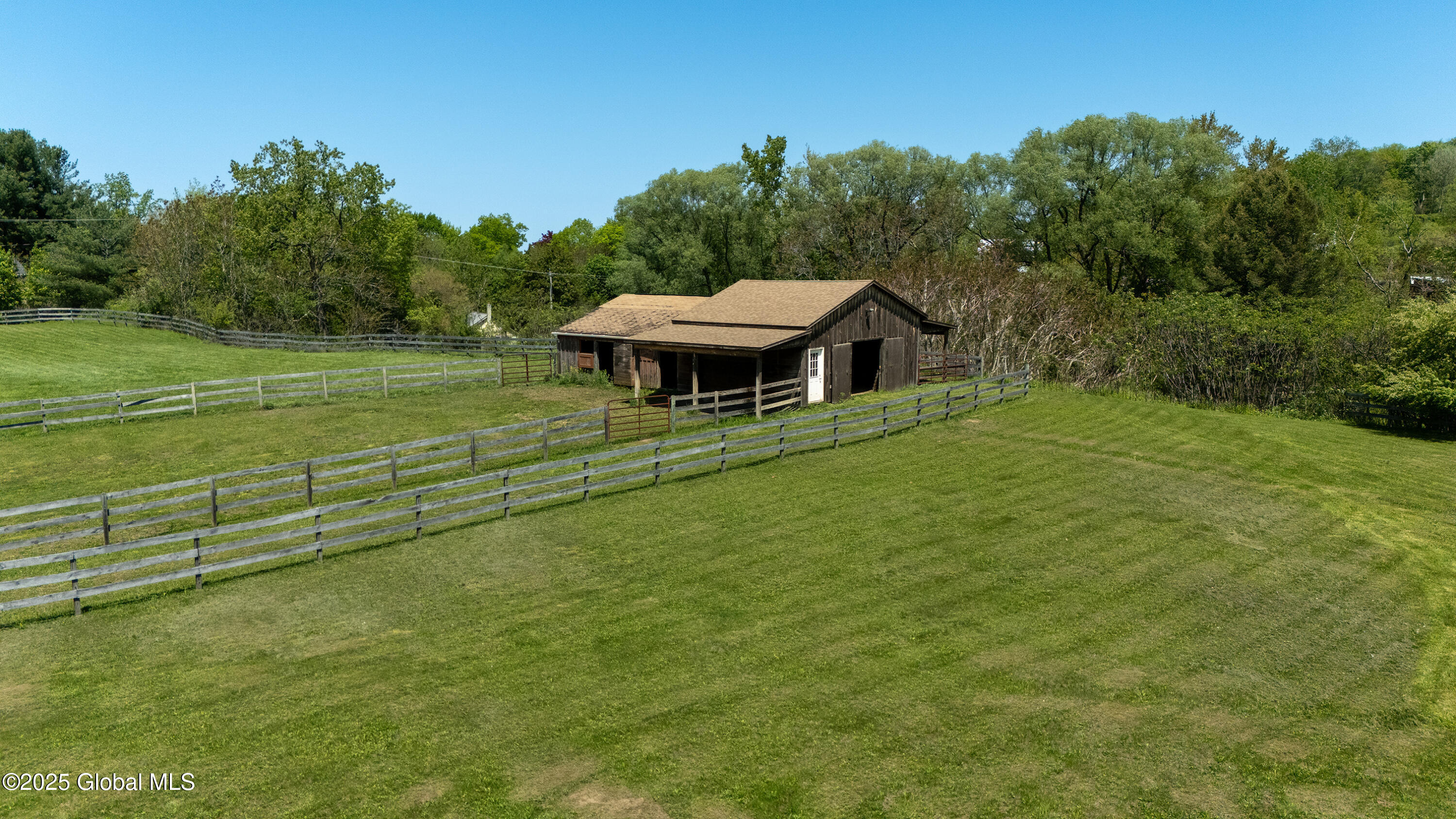 219 Millbrook Road Claverack, NY 12534 - Photo 10 of 41 DJI_20250512121445_0020_D copy