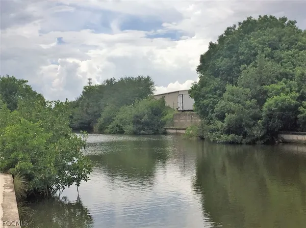 a view of a lake with houses