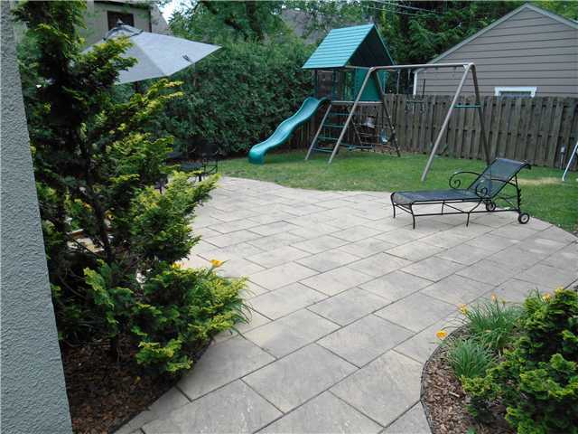 2668 Welsford Road Columbus, OH 43221 - Photo 22 of 24