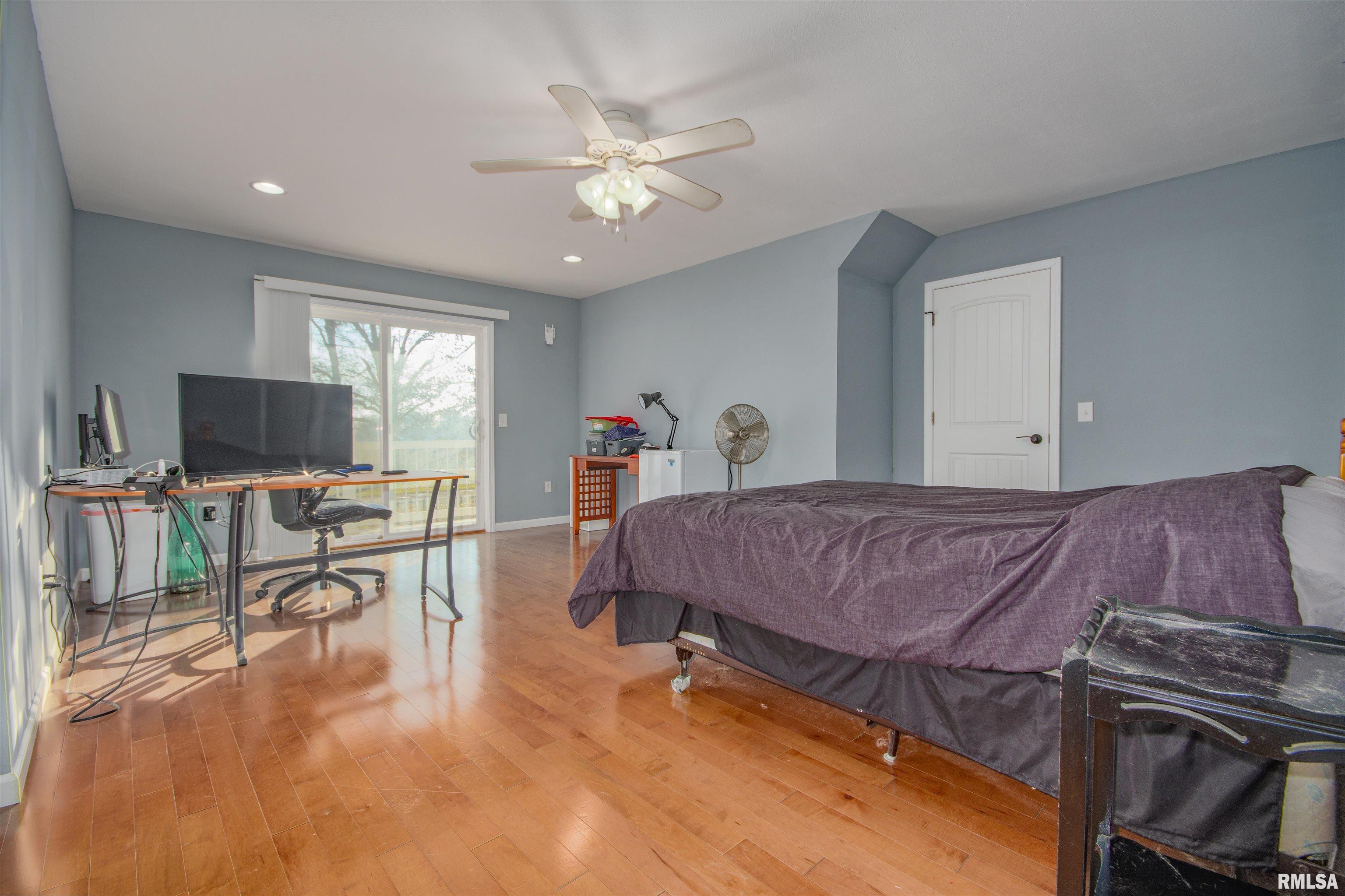 402 A Edgewood Road Salem, IL 62881 - Photo 20 of 42 Gallery Image 20