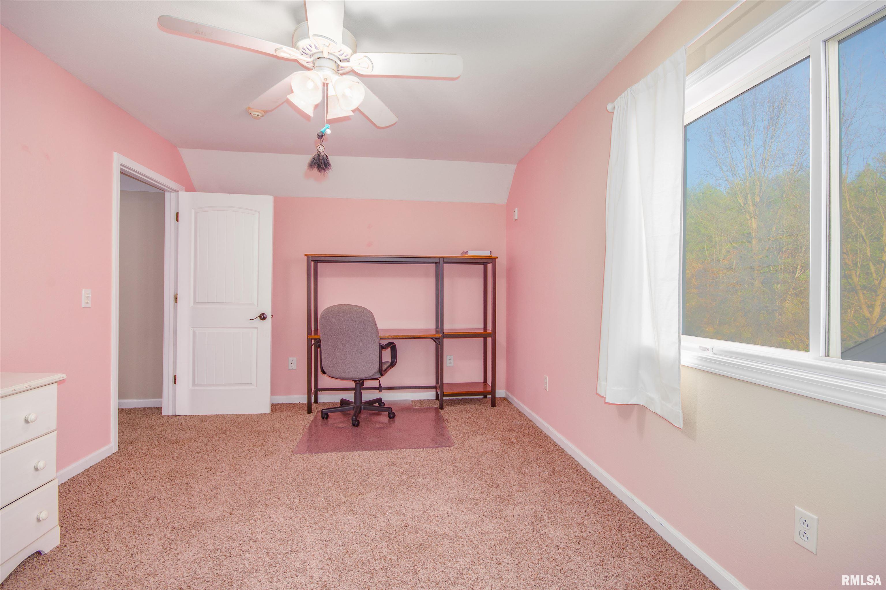 402 A Edgewood Road Salem, IL 62881 - Photo 27 of 42 Gallery Image 27