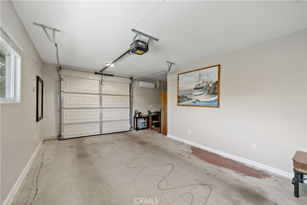 47333 Pala Road Temecula, CA 92592 - Photo 23 of 29 a view of a garage