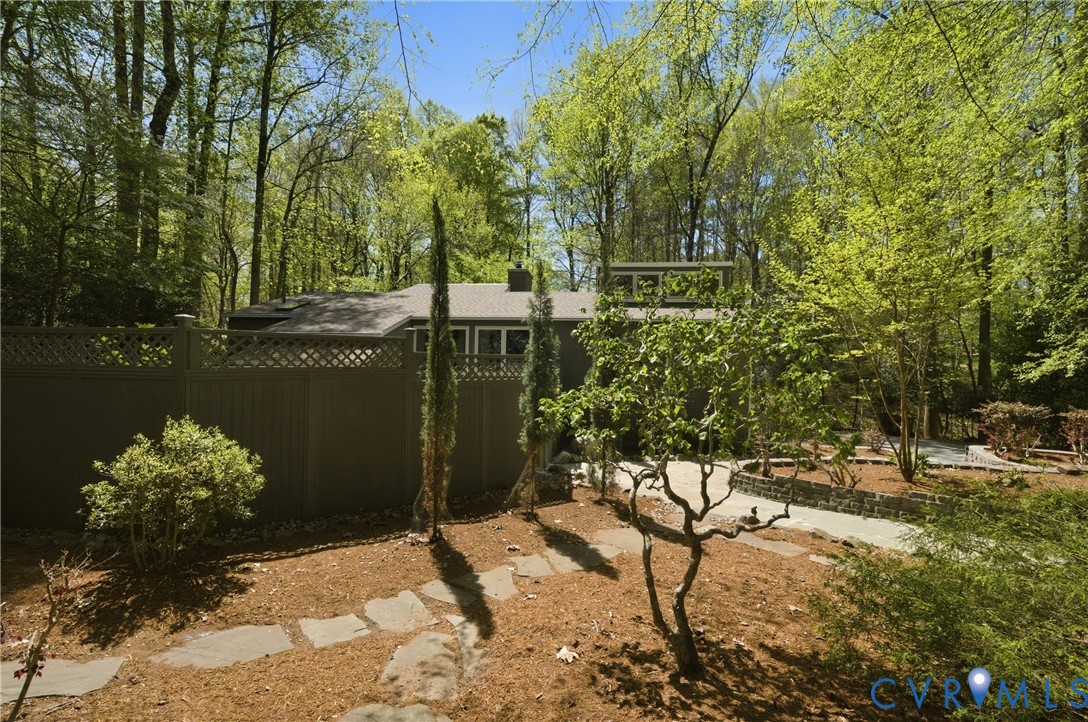 109 Holdsworth Road Williamsburg, VA 23185 - Photo 4 of 52