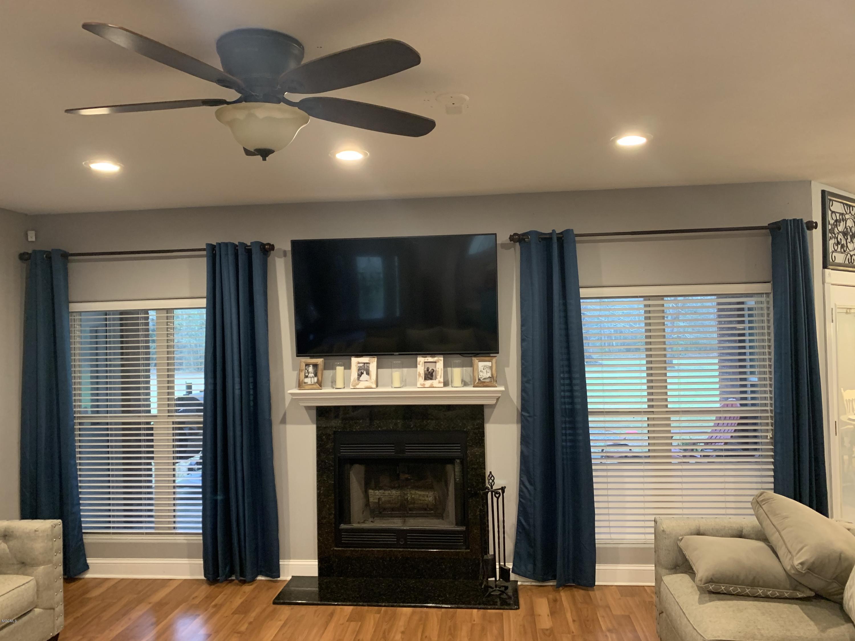 5605 Remington Road Moss Point, MS 39562 - Photo 11 of 26 IMG_1054