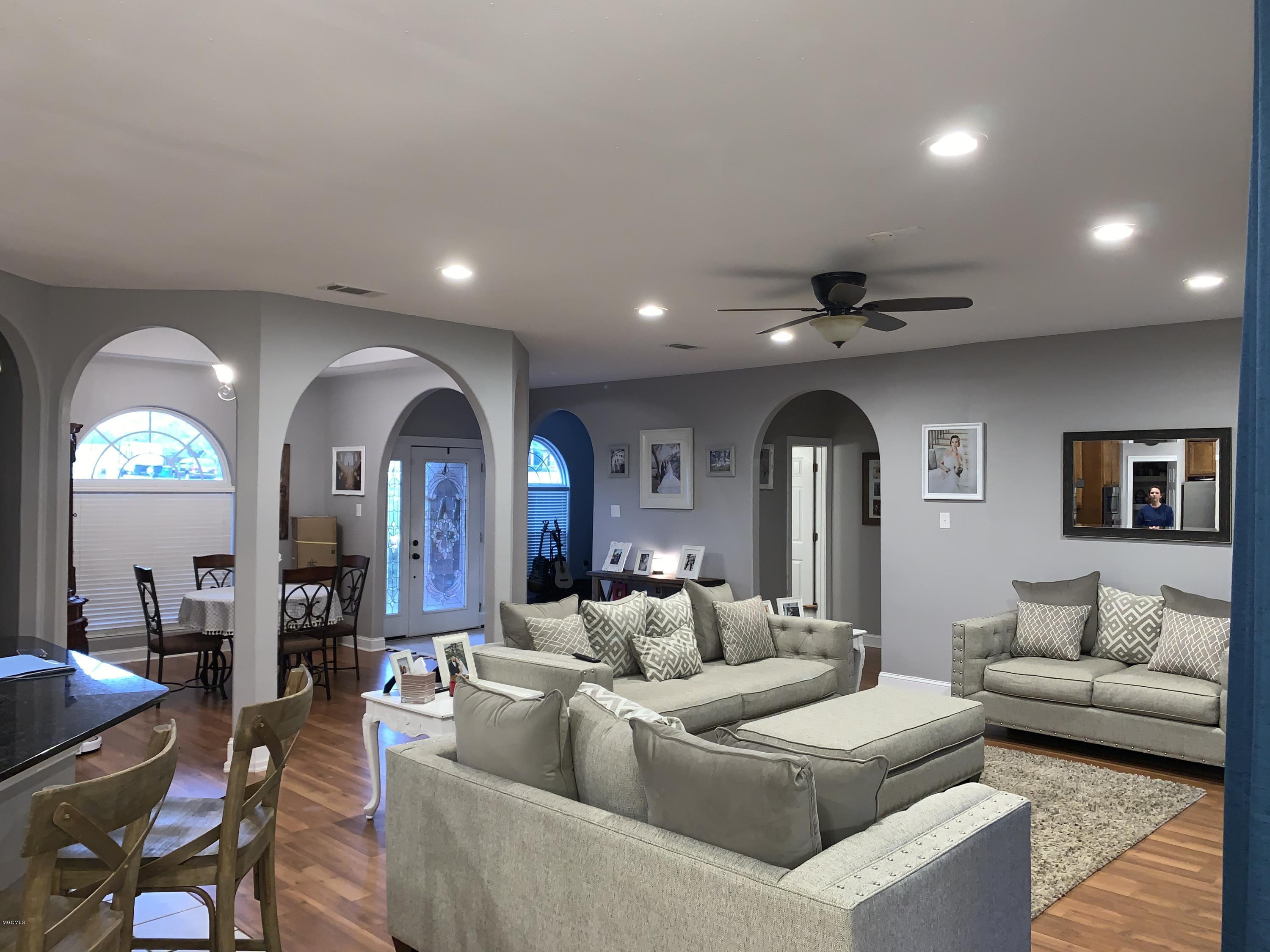5605 Remington Road Moss Point, MS 39562 - Photo 7 of 26 IMG_1018