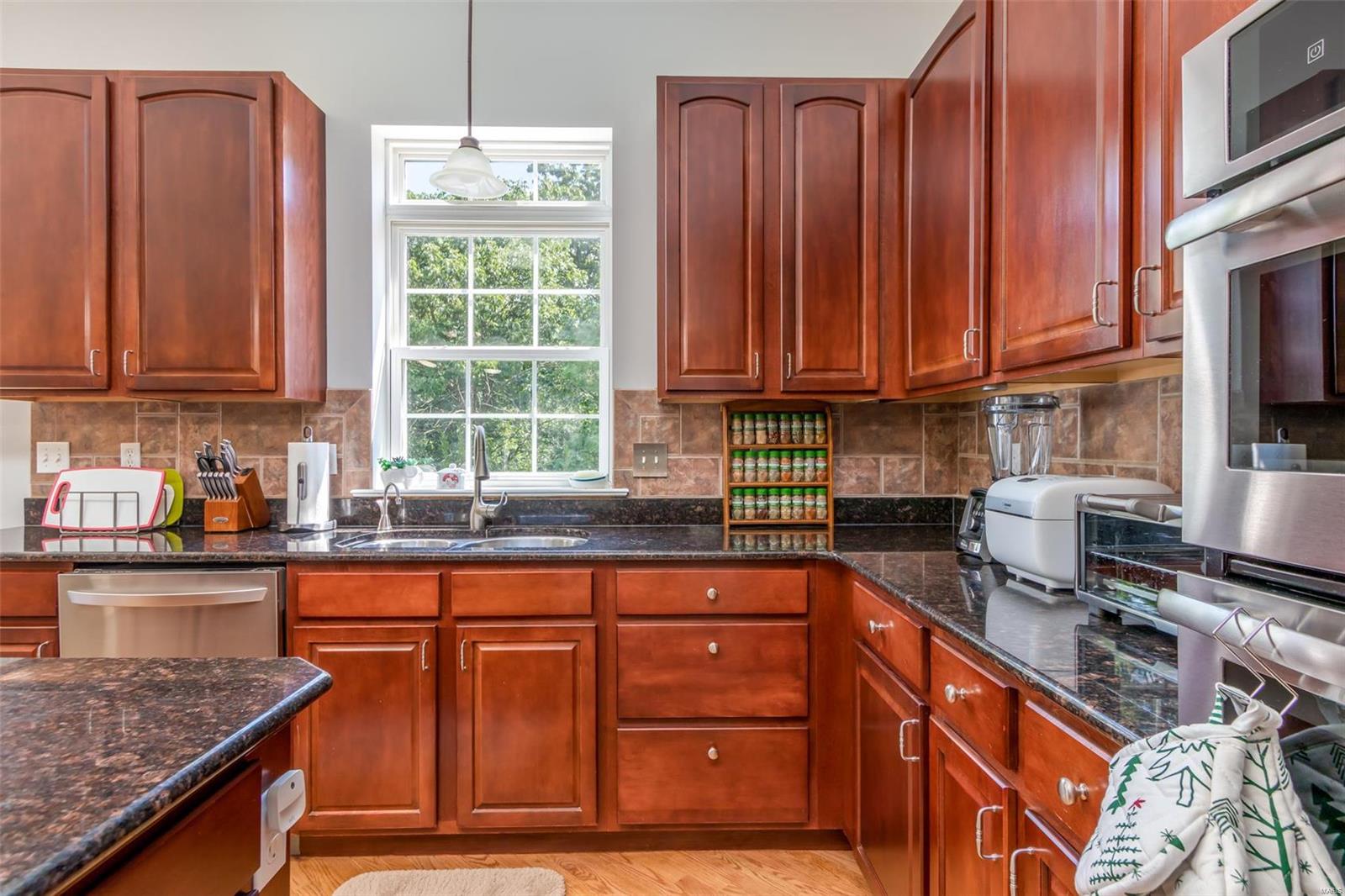 1711 Carman Ridge Court Ballwin, MO 63021 - Photo 8 of 66 Gallery Image 8