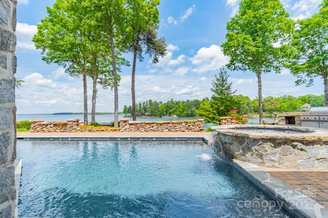 $6,250,000 | 140 Lightship Drive, Mooresville, NC 28117