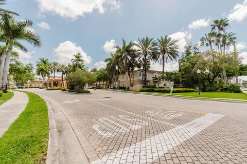$395,000 | 3011 Southwest 128th Avenue, Unit 102, Miramar, FL 33027