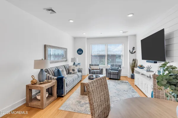 $3,100 | 1801 Highway 35, Unit 4, Belmar, NJ 07719