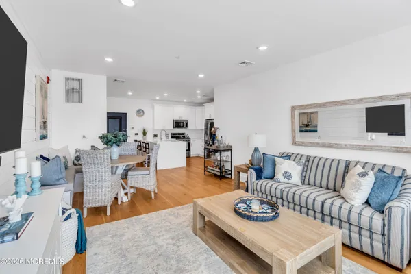 $3,100 | 1801 Highway 35, Unit 4, Belmar, NJ 07719