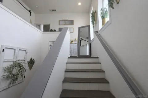 a view of entryway