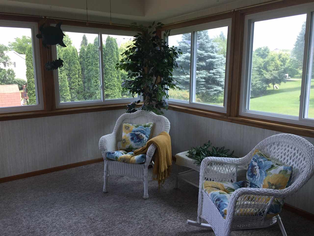 5263 Remington Road Bettendorf, IA 52722 - Photo 19 of 24 Gallery Image 19