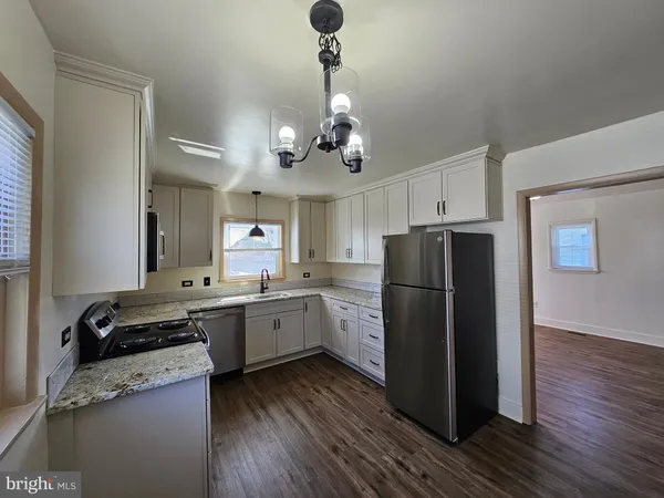 $1,400 | 729 Faulkner Avenue, Martinsburg, WV 25401
