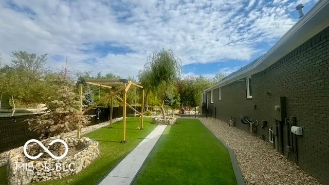 $895,000 | 4270 Victoria Lane, Avon, IN 46123