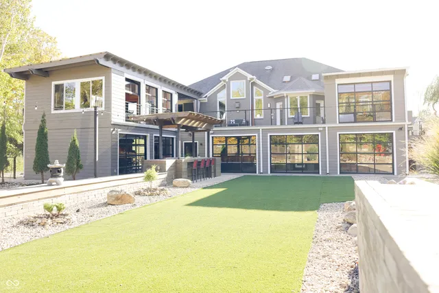 $895,000 | 4270 Victoria Lane, Avon, IN 46123