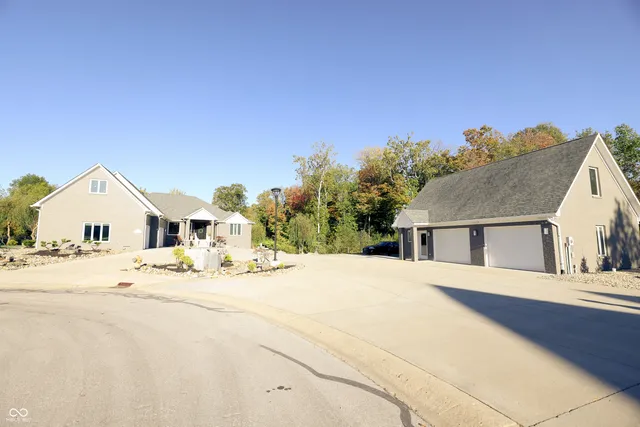 $895,000 | 4270 Victoria Lane, Avon, IN 46123