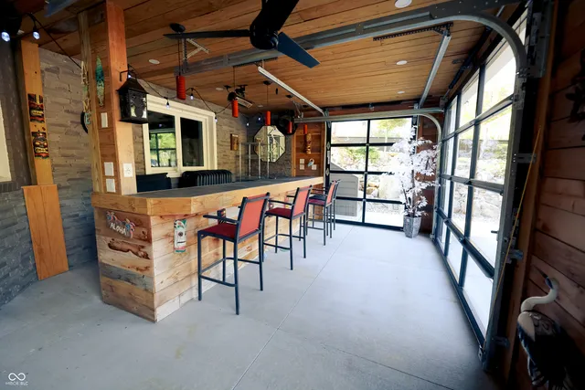 $895,000 | 4270 Victoria Lane, Avon, IN 46123