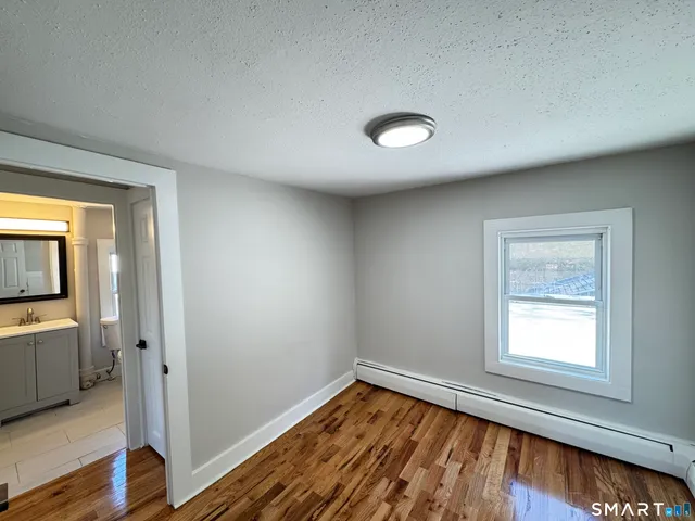 $4,000 | 137 Middletown Avenue, North Haven, CT 06473