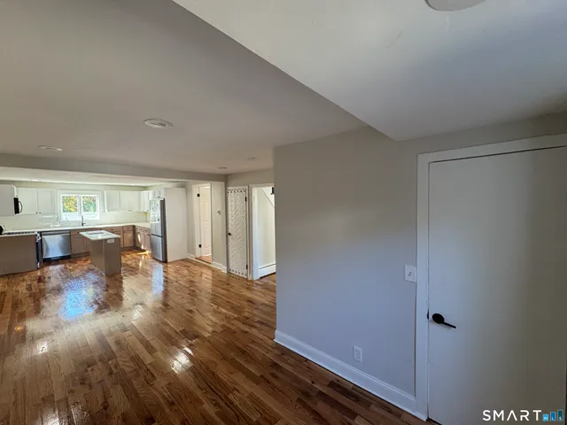 $4,000 | 137 Middletown Avenue, North Haven, CT 06473