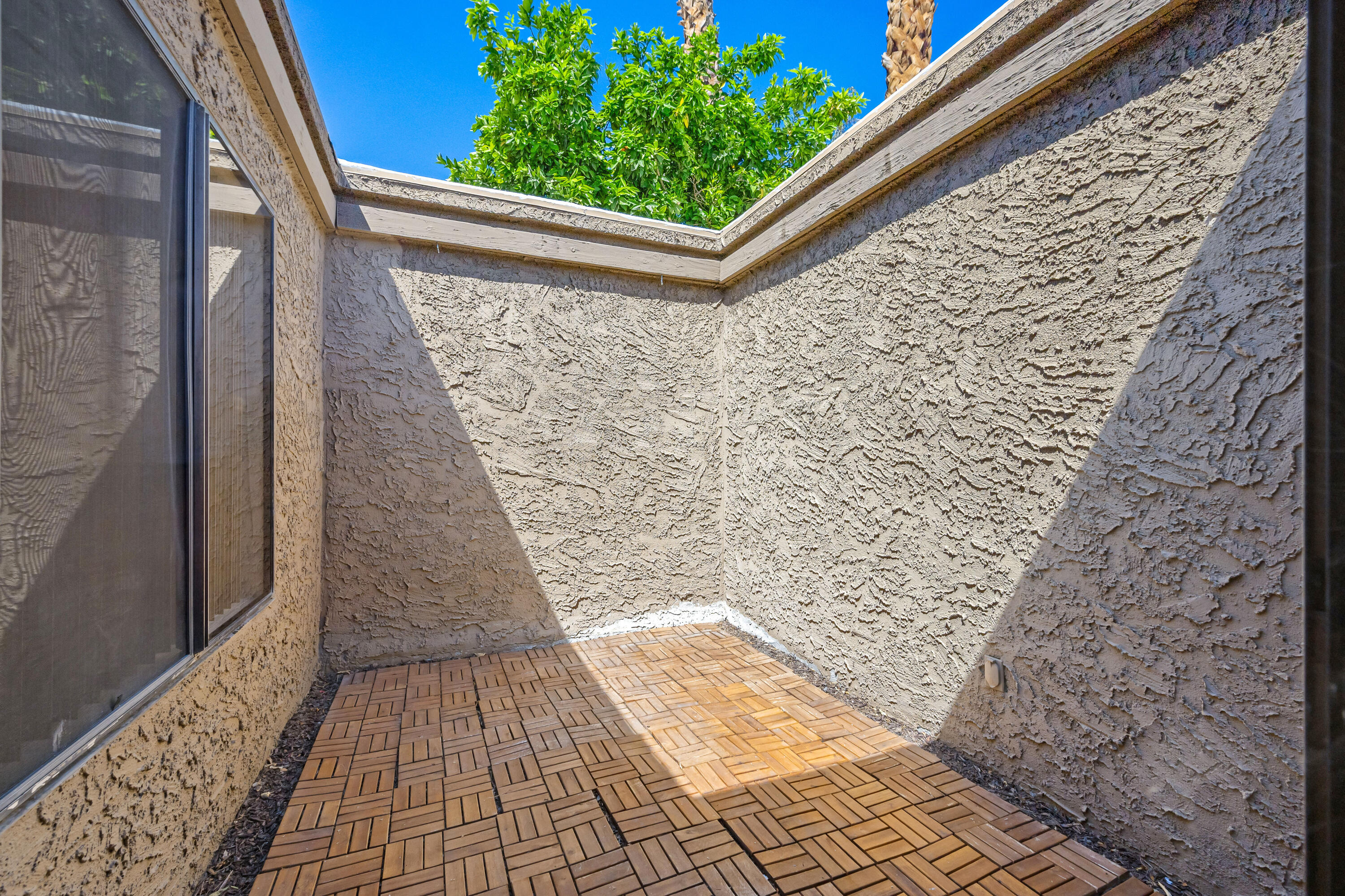 44602 Monaco Circle Palm Desert, CA 92260 - Photo 28 of 33 Hidden Palms