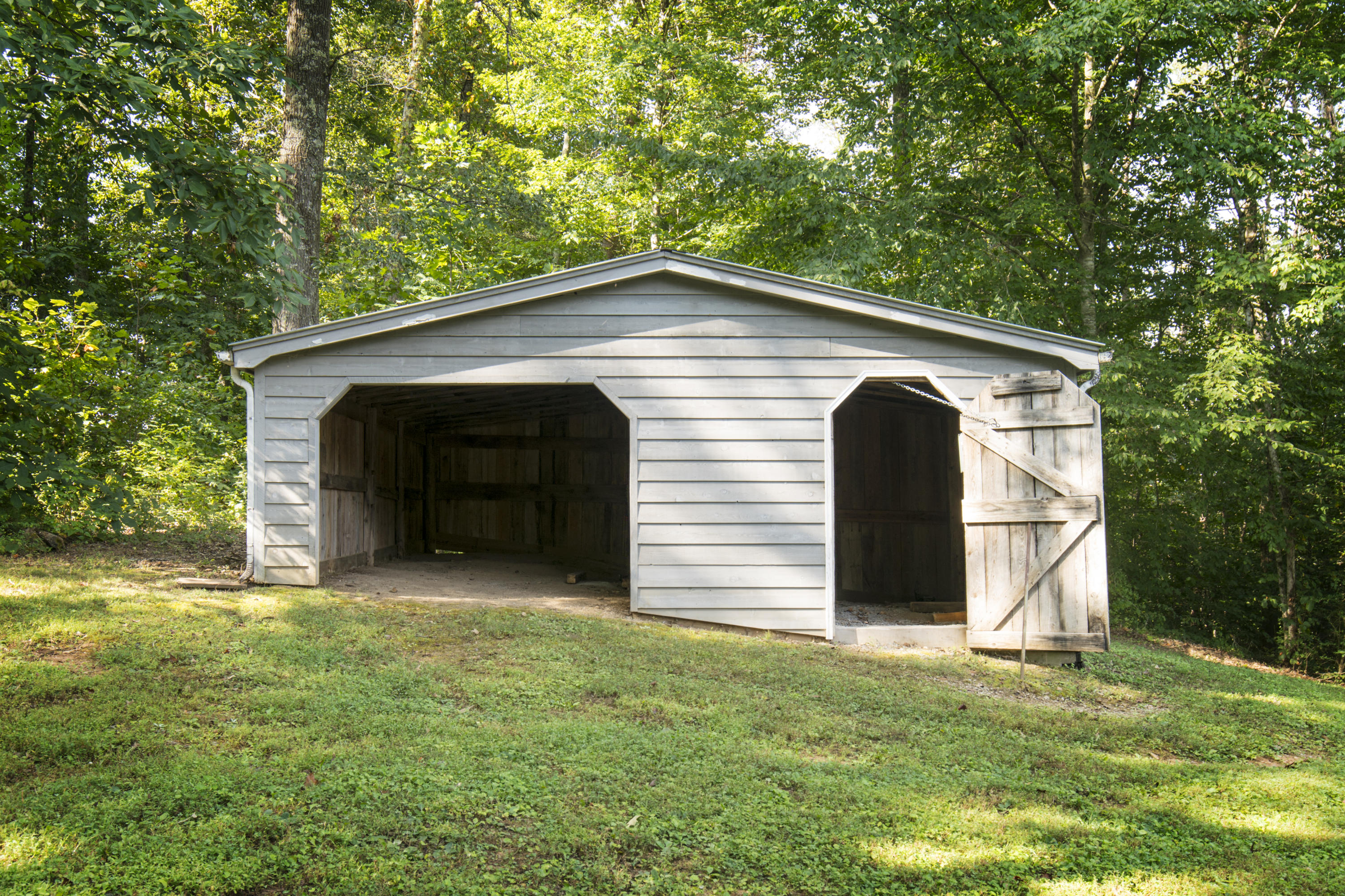 228 Heiskell Road Heiskell, TN 37754 - Photo 9 of 29 DSC06888