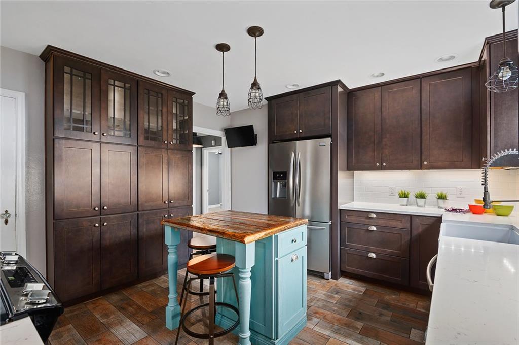 5740 Rolling Ridge Road Indianapolis, IN 46220 - Photo 12 of 25 Gallery Image 12