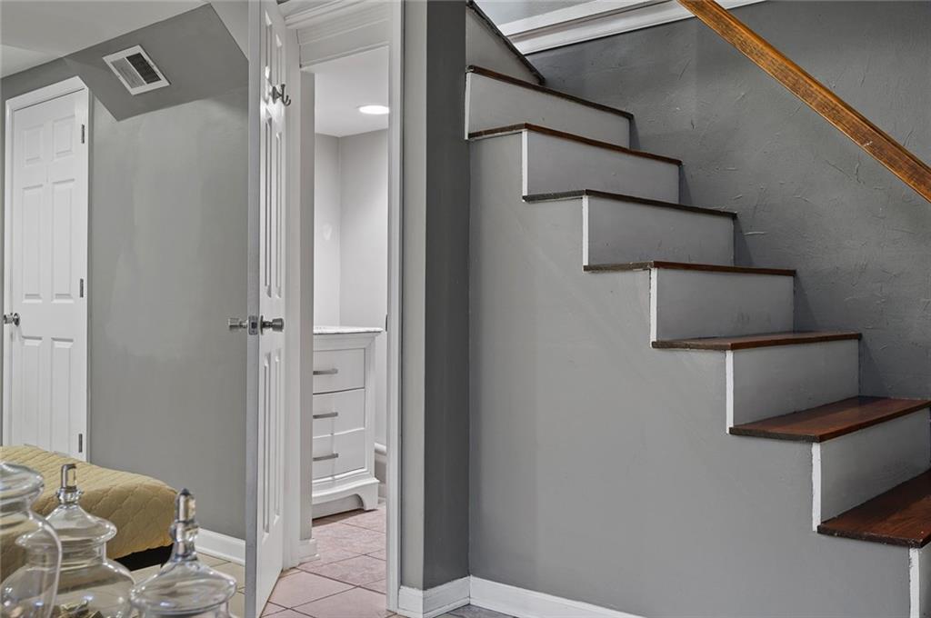 5740 Rolling Ridge Road Indianapolis, IN 46220 - Photo 20 of 25 Gallery Image 20