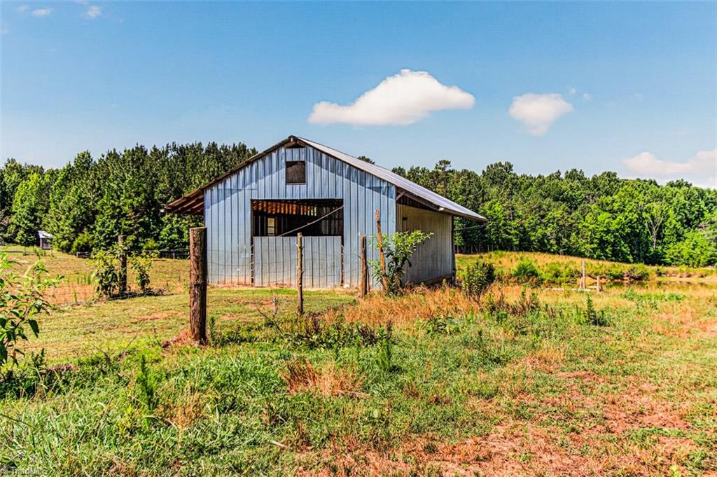 4996 Little Beane Store Road Seagrove, NC 27341 - Photo 37 of 49