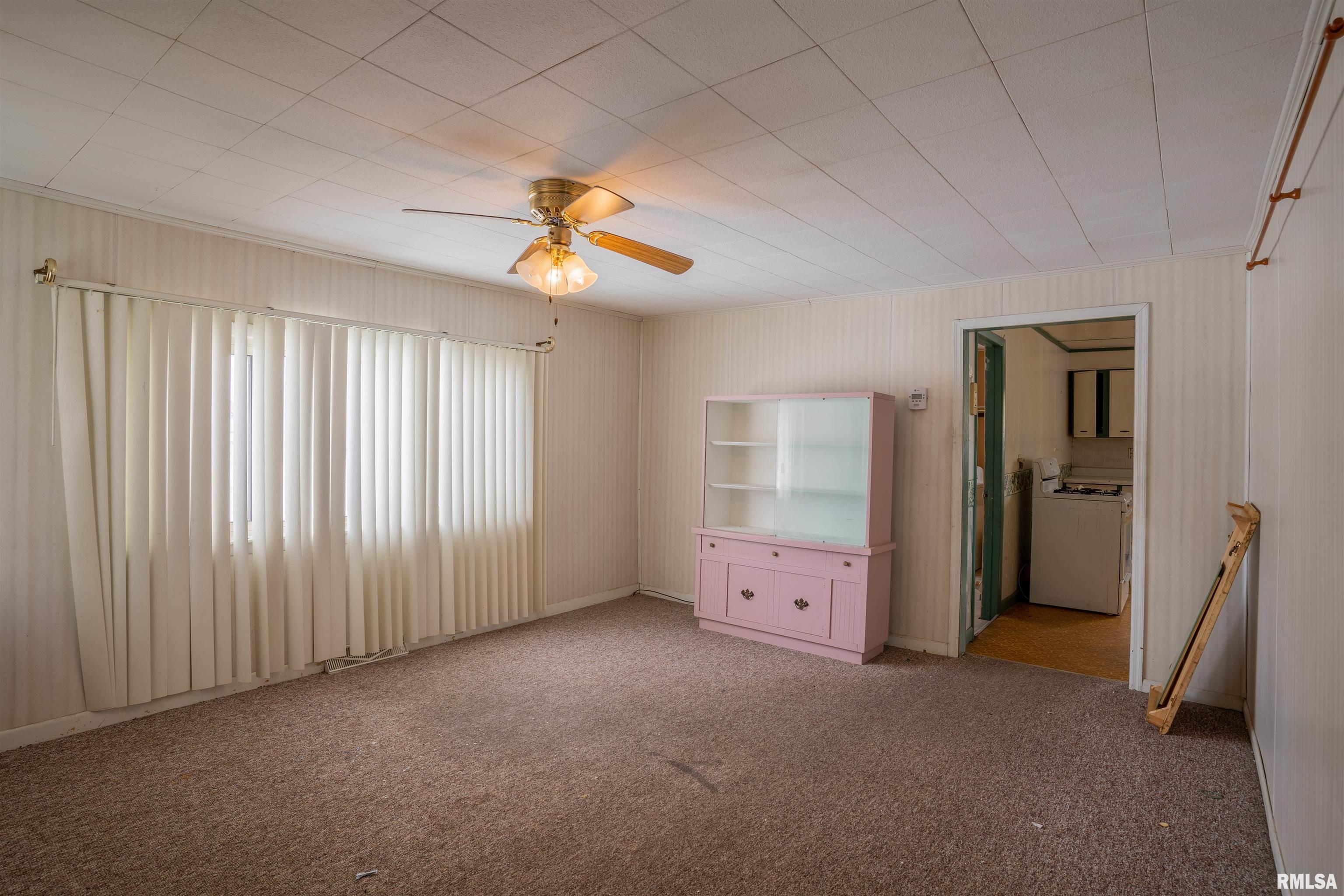 105 East Arch Street Rutland, IL 61358 - Photo 5 of 23