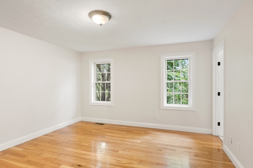 16 Cadorna Road Worcester, MA 01605 - Photo 29 of 42