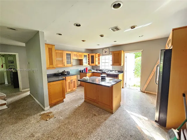 $750,000 | 11500 North Miami Avenue, Miami, FL 33168