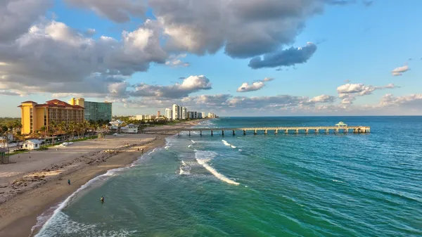 $1,700 | 1938 Northeast 7th Street, Unit 5, Deerfield Beach, FL 33441
