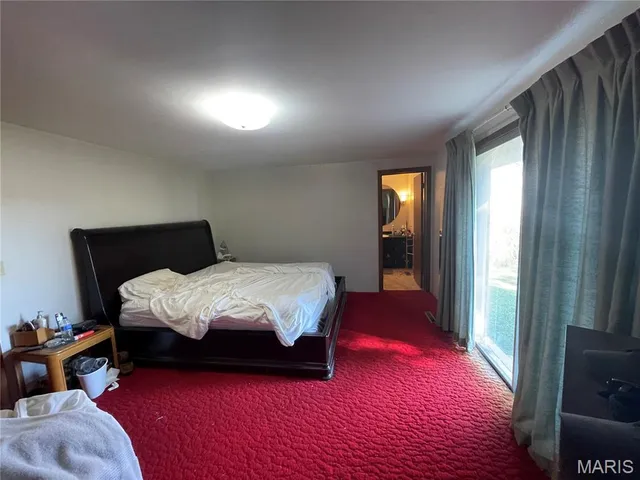 $220,000 | 800 South Henderson Street, Salem, MO 65560