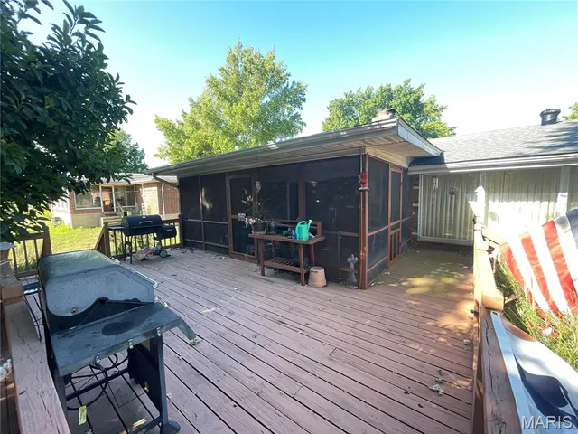 $220,000 | 800 South Henderson Street, Salem, MO 65560