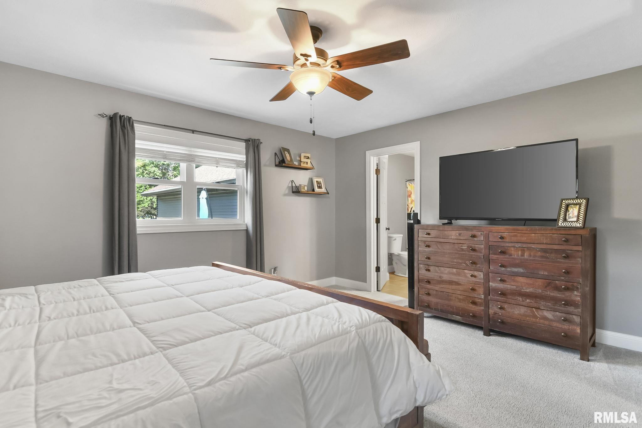 90 Pinehurst Drive Springfield, IL 62704 - Photo 23 of 40